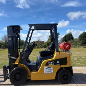 2018 Caterpillar GP25N