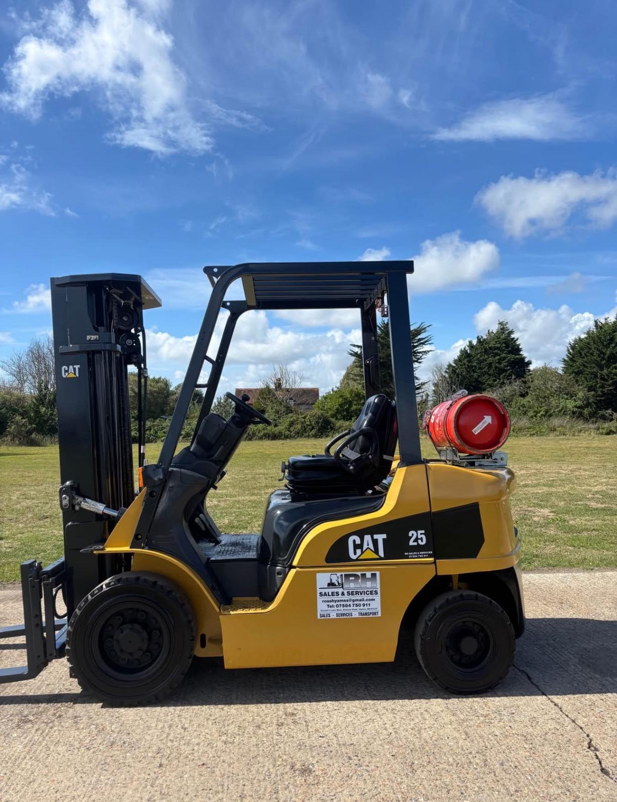 2018 Caterpillar GP25N