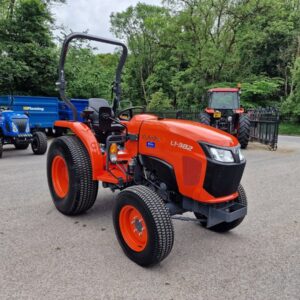 Kubota L1-382 (T1376) TRACTOR
