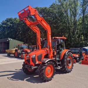 Kubota M5111 (T1401) Tractors
