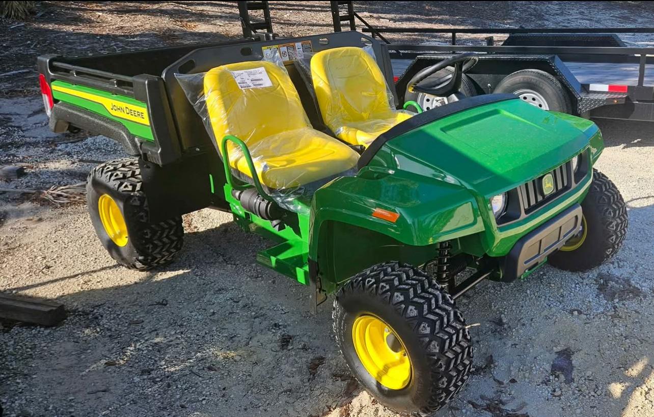 2025 John Deere Gator TX 4x4