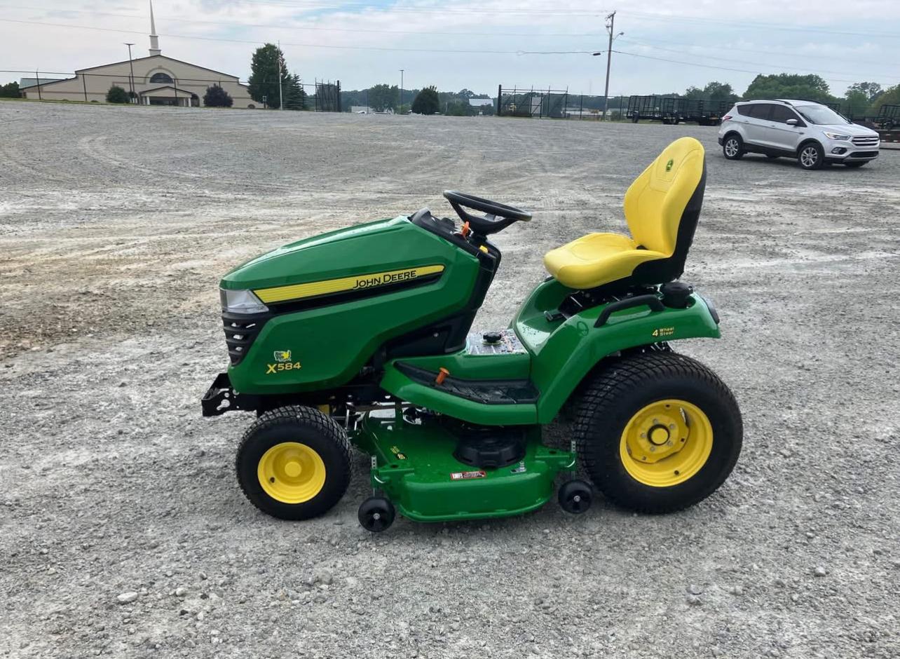 2025 John Deere X584