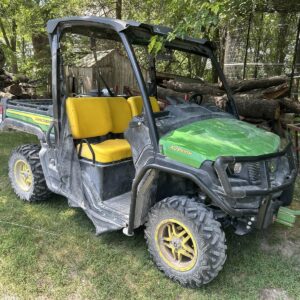 John Deere GATOR XUV 835M ATV