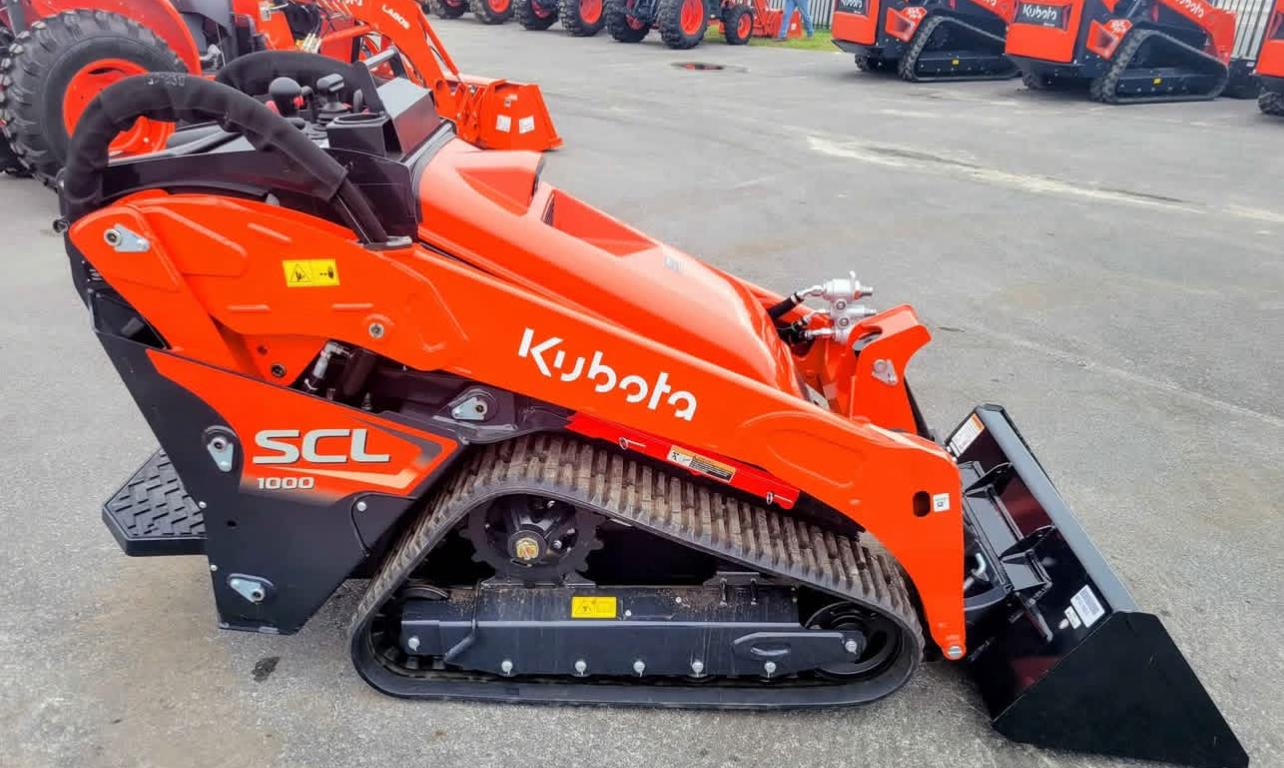 Kubota SCL 1000 Mini Track Loader