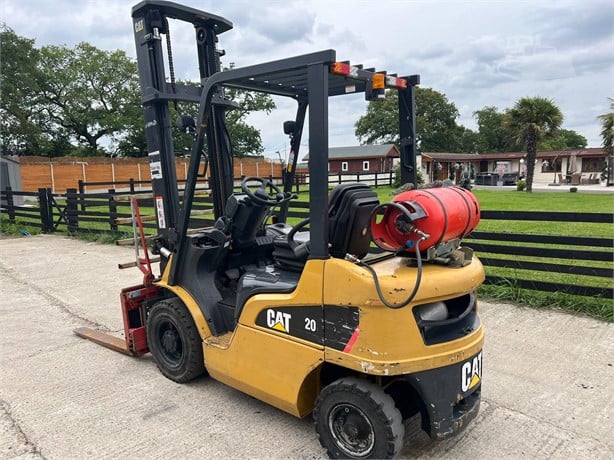 CATERPILLAR GP20NT ForkLift