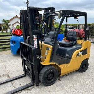 CATERPILLAR GP18N2 ForkLift