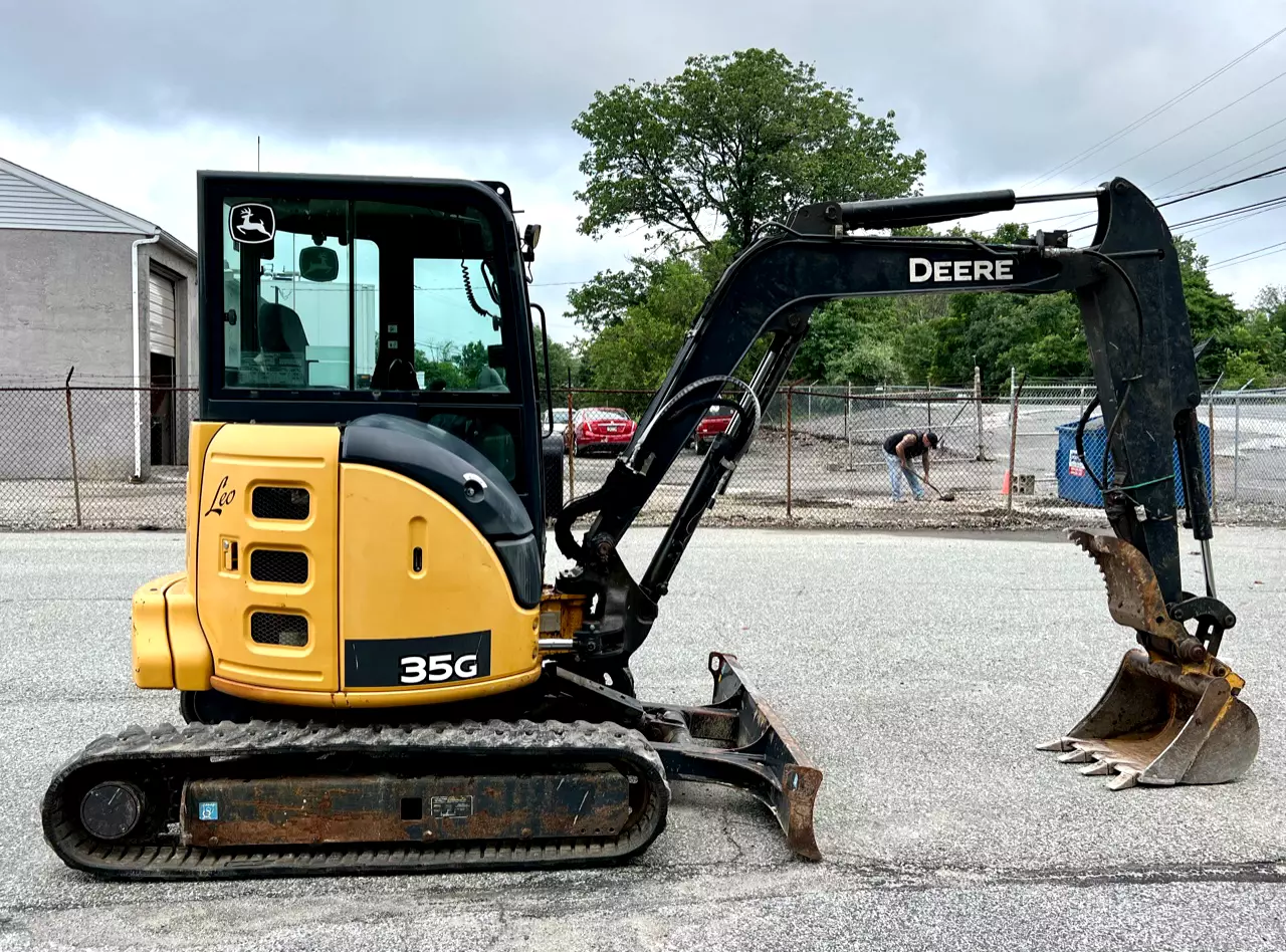 John Deere 35G Mini Excavator