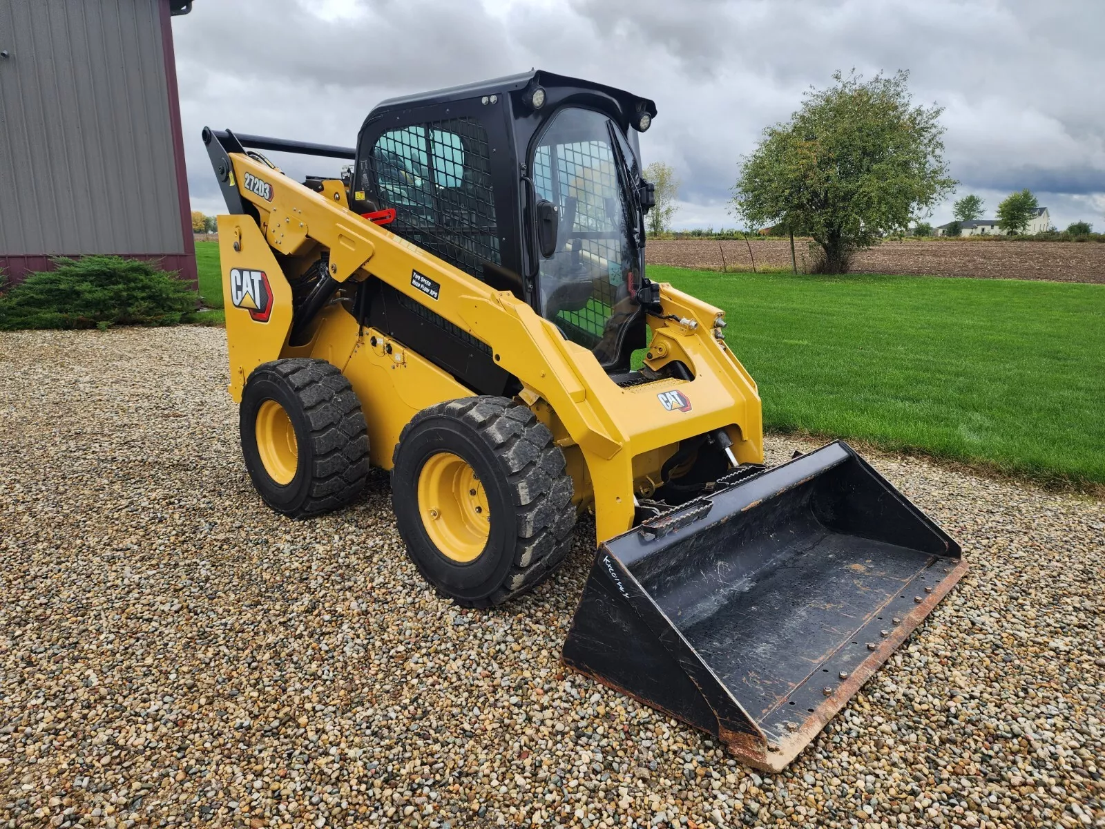 Caterpillar 272D3 XPS High Flow Skid Steer Loader